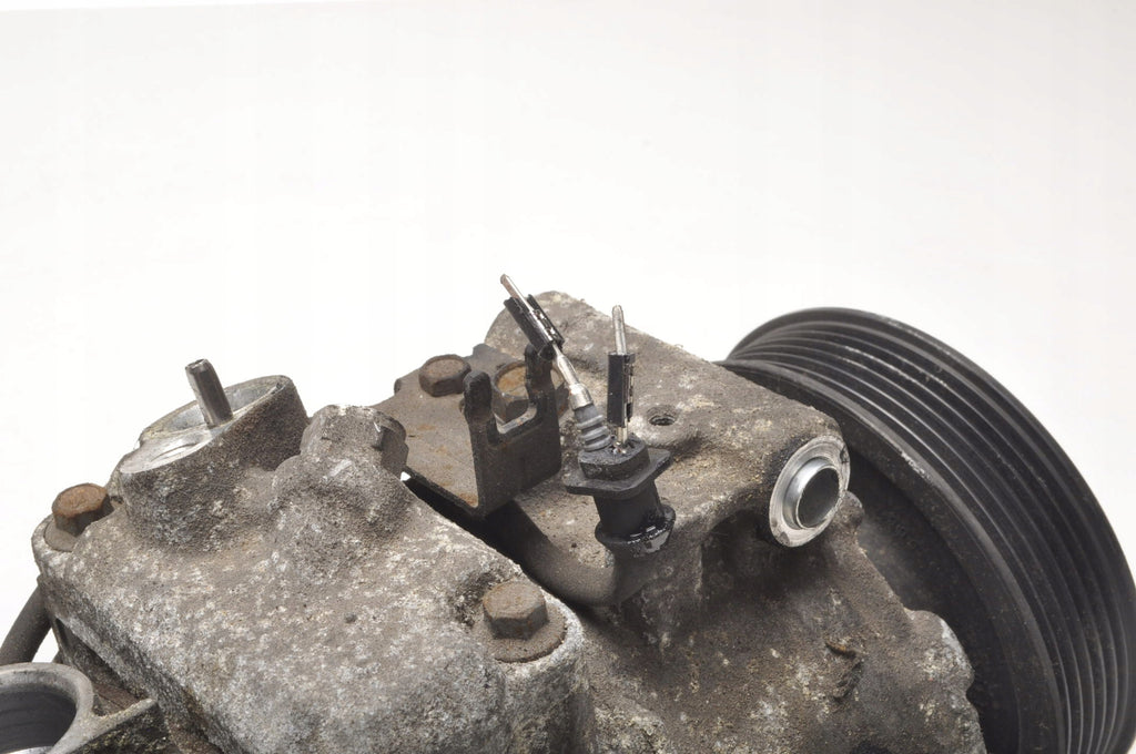TOUAREG AND 3.0TDI AIR CONDITIONING COMPRESSOR 7L6820803Q