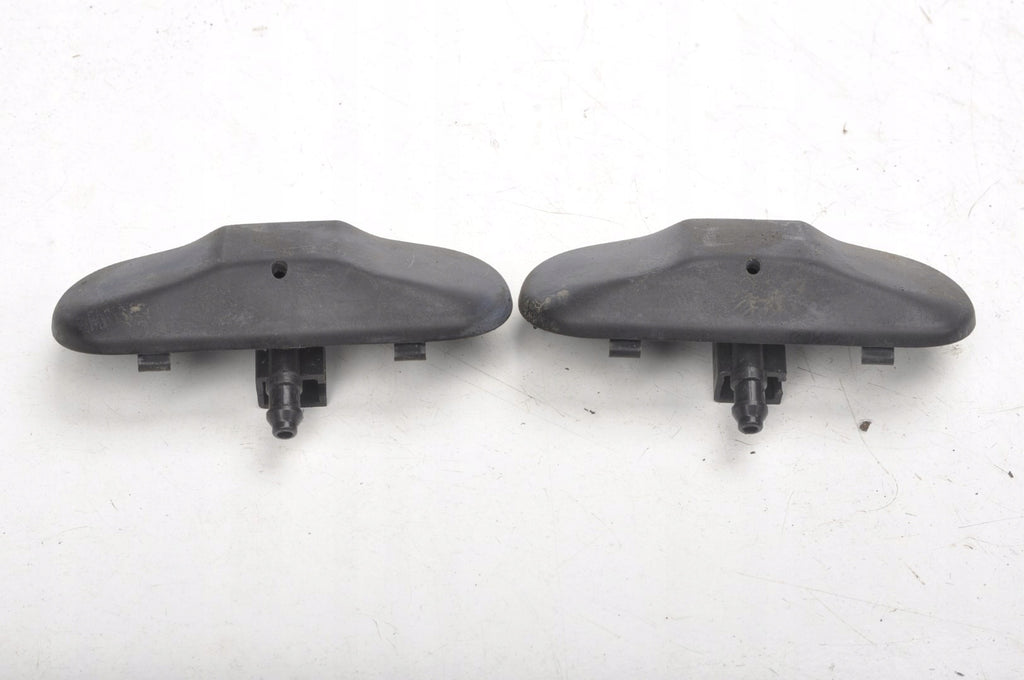 TOURAN AND LIFT NOZZLES WINDSCREEN WASHERS SET