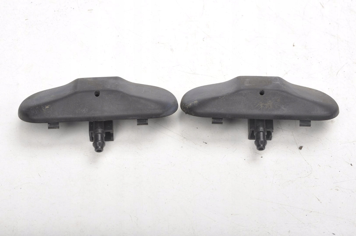 TOURAN AND LIFT NOZZLES WINDSCREEN WASHERS SET