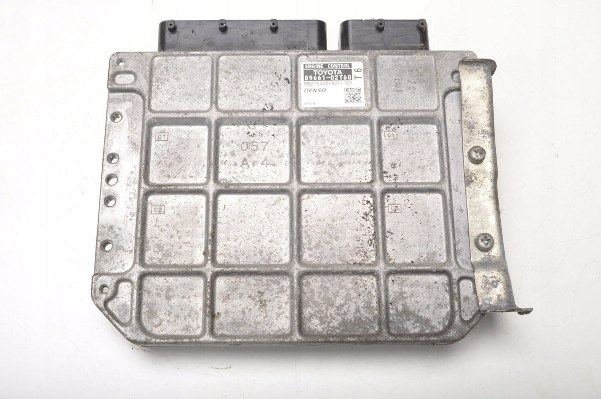 TOYOTA AURIS 1.6 ENGINE COMPUTER 89661-02T60