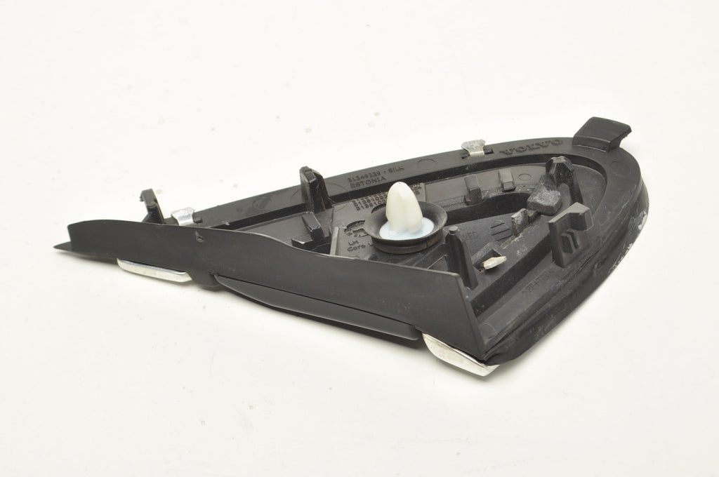 TRIANGLE CAP LEFT VOLVO V40 II 31349229
