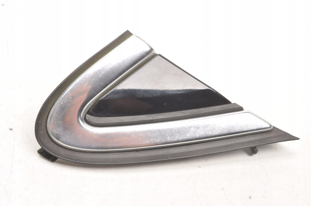 TRIANGLE FENDER GUARD RIGHT VOLVO V40 II 31349230