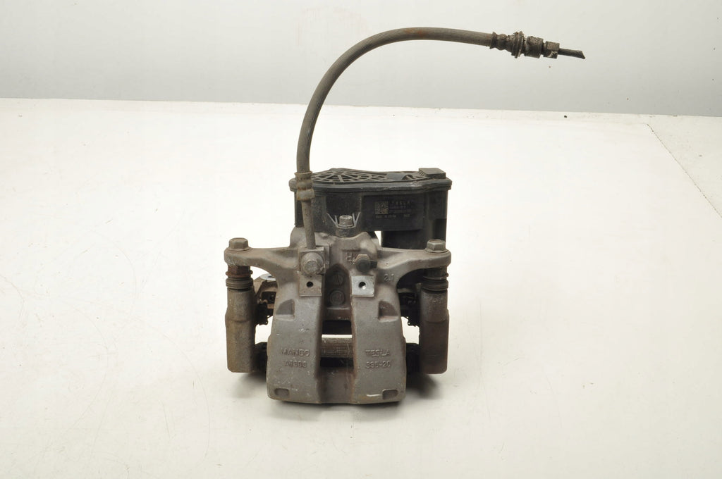 Tesla MODEL 3 BRAKE CALIPER RIGHT REAR 1044626-00