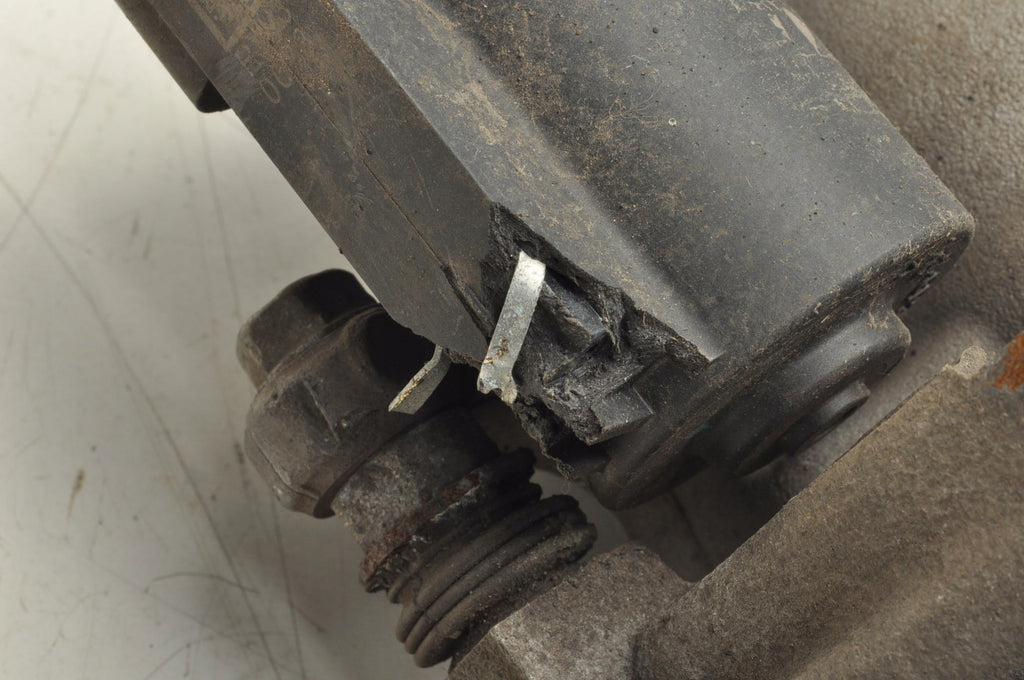 Tesla MODEL 3 BRAKE CALIPER RIGHT REAR 1044626-00