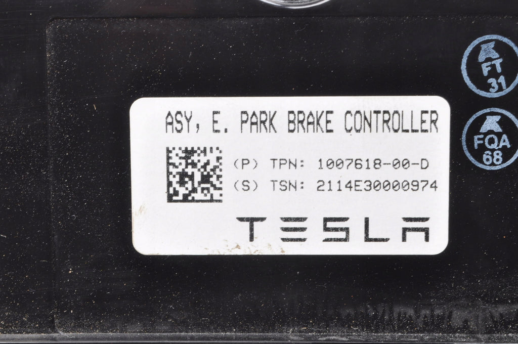 Tesla Model S HAND BRAKE CONTROLLER MODULE 1007618-00-D