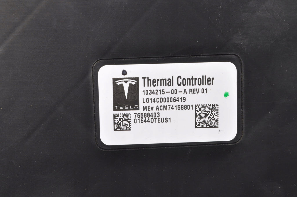 Tesla Model S MODULE RELAY 1034215-00-A