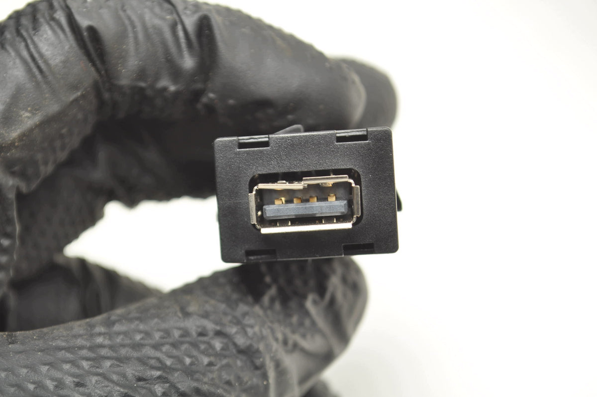 USB INPUT SOCKET MG 3 III ZS II 12080353 2025