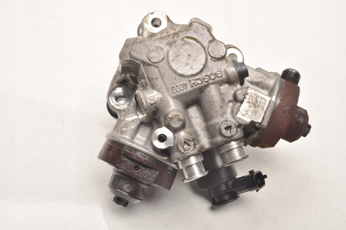 V70 III S60 II V60 V40 II 2.0 D4 D3 D5 INJECTION PUMP 31372081 0445010681
