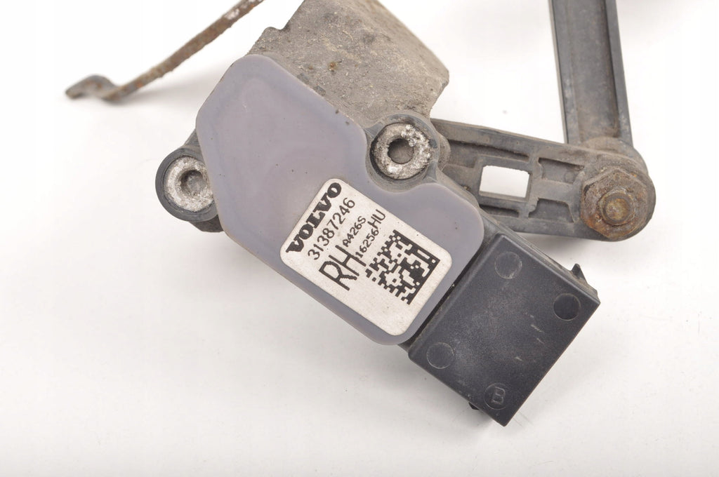 V90 II XENON LEVEL SENSOR 31406563 31387246