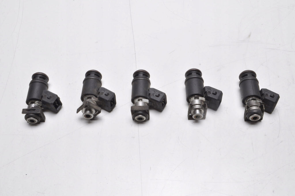 VOLKSWAGEN BORA 2.3 V5 150KM INJECTION INJECTOR 021031B
