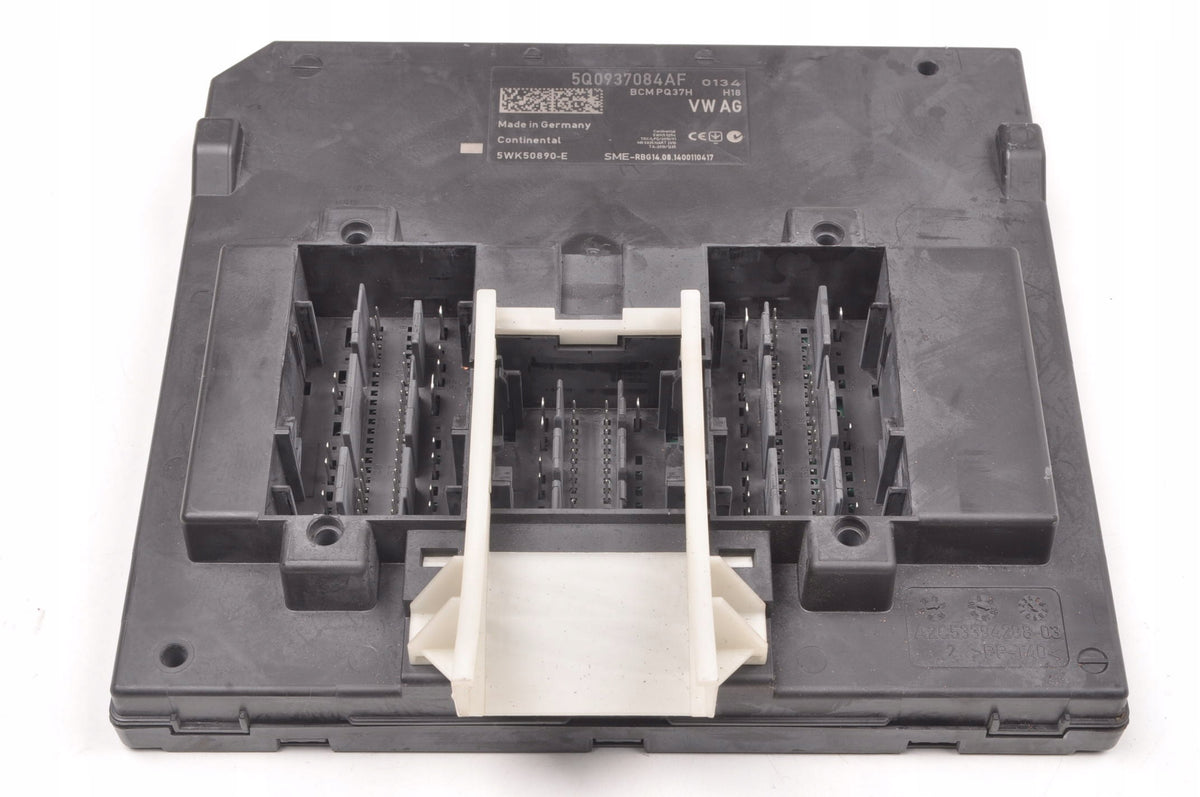 VOLKSWAGEN GOLF VII LEON III COMFORT RELAY MODULE 5Q0937084AF