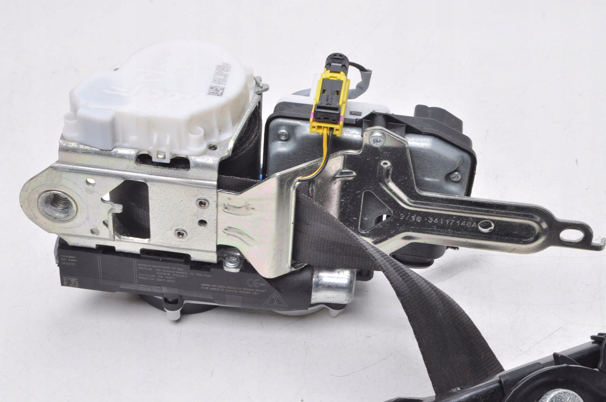VOLKSWAGEN GOLF VII SEAT BELT RIGHT FRONT 34172625B