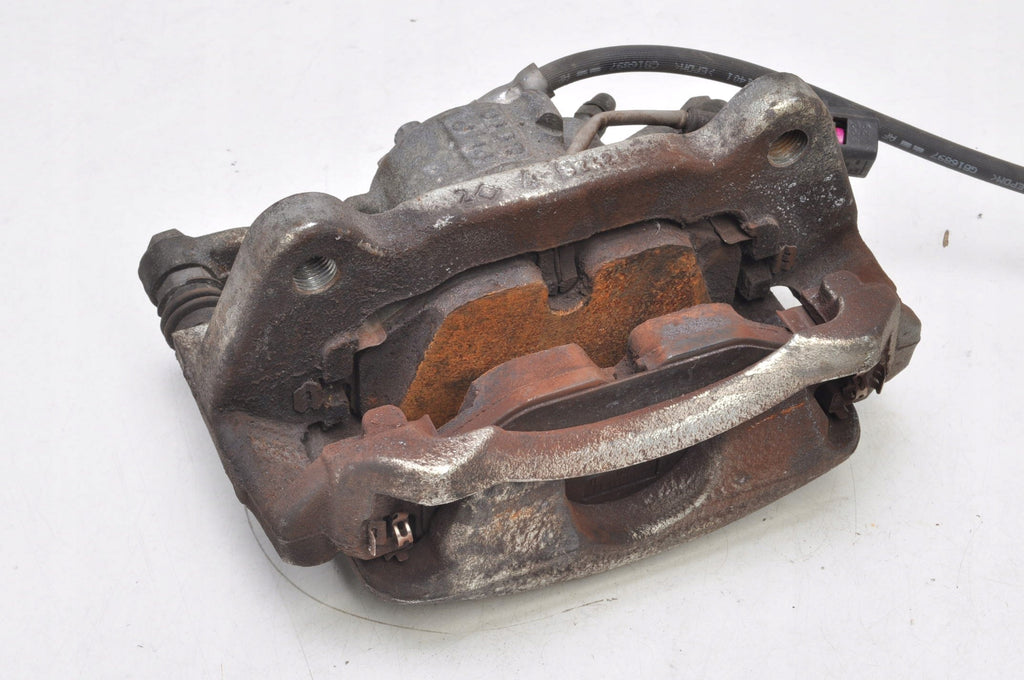 VOLKSWAGEN GOLF VIII 1.5 TSI 150KM BRAKE CALIPER RIGHT FRONT