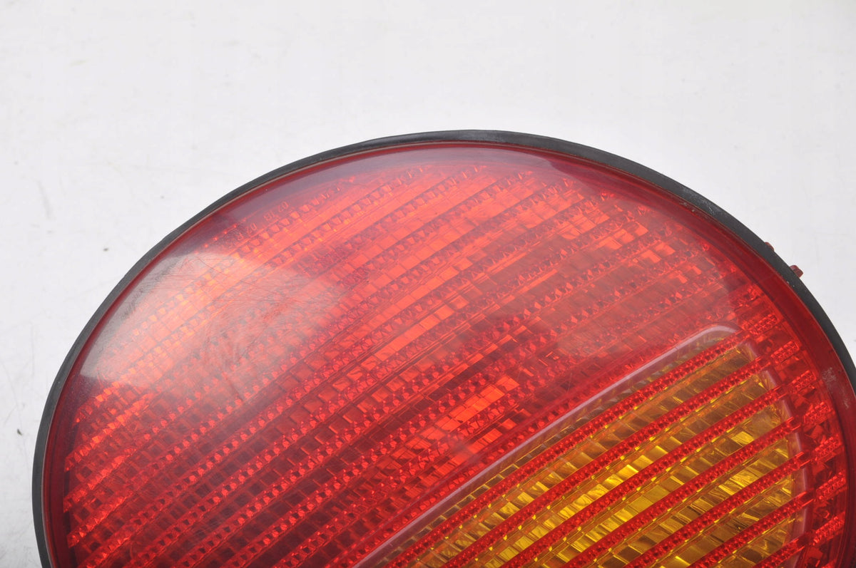 VOLKSWAGEN NEW BEETLE LAMP LEFT REAR 1C0945095D
