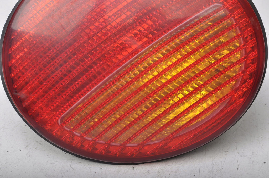 VOLKSWAGEN NEW BEETLE LAMP LEFT REAR 1C0945095D
