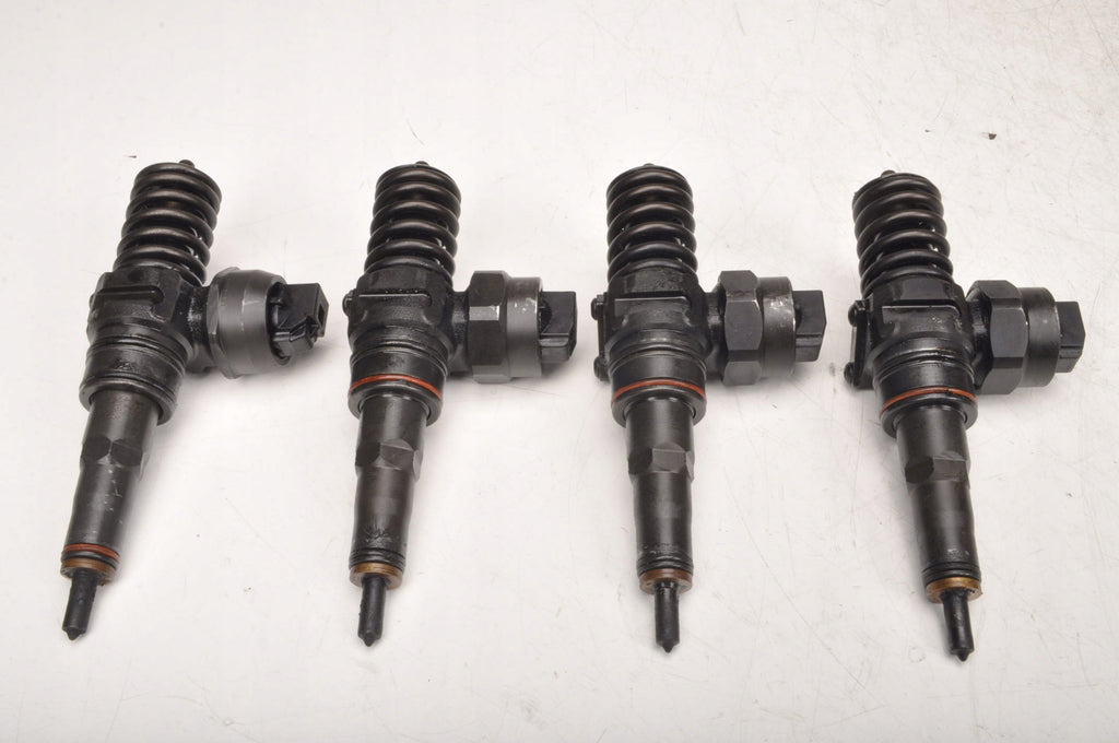 VOLKSWAGEN PASSAT B5 1.9 TDI PUMP INJECTION 045130079X