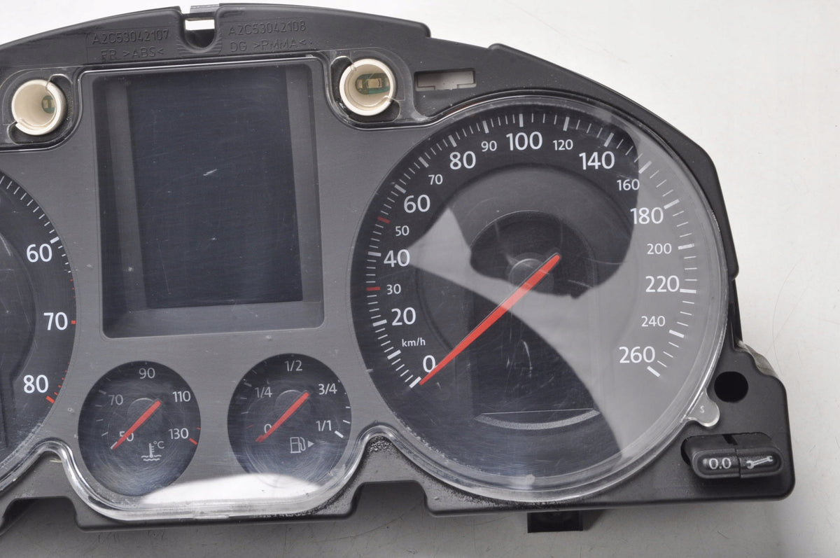 VOLKSWAGEN PASSAT B6 2.0 FSI COUNTER CLOCKS EUROPE