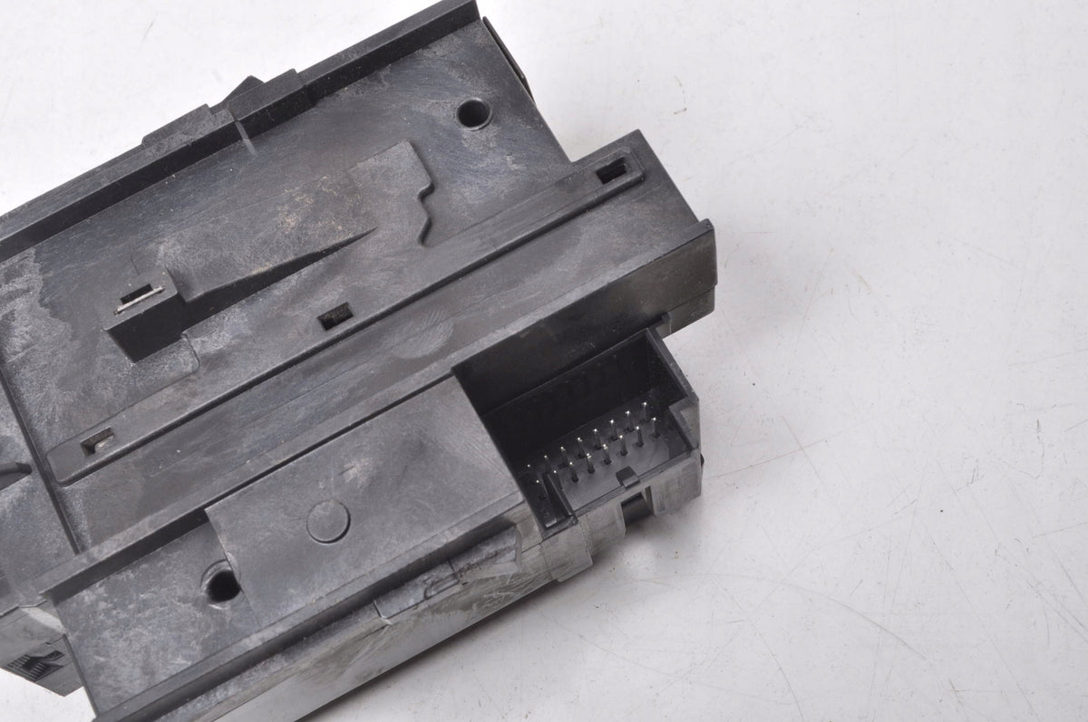VOLKSWAGEN PASSAT B6 KEY IGNITION 3C0905843Q