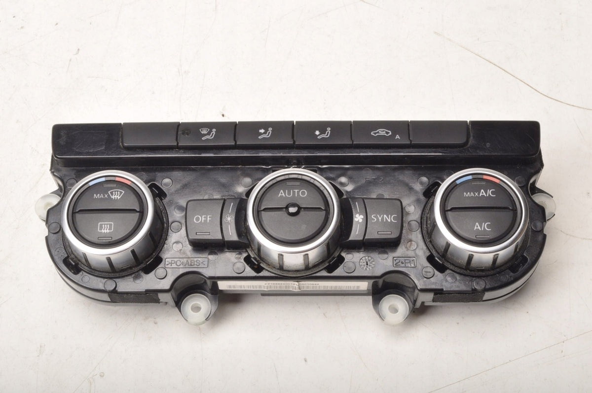 VOLKSWAGEN PASSAT B7 PANEL AIR CONDITIONING SWITCH 3AA907044AF