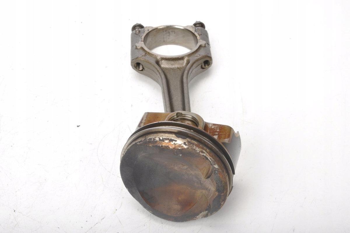 VOLKSWAGEN PASSAT B8 1.8 TSI 180KM CJSA PISTON WITH CONNECTING ROD