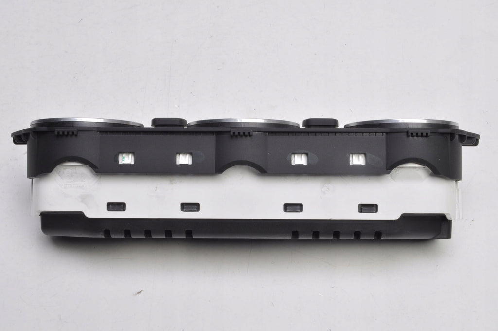 VOLKSWAGEN SCIROCCO III COUNTER CLOCKS UK 1K8919527 A2C87025700