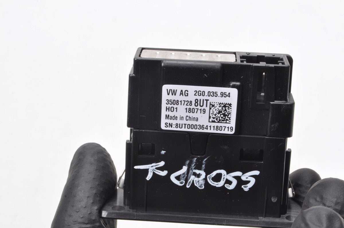 VOLKSWAGEN T-CROSS POLO VI PORT SOCKET PANEL USB INPUT 2G0035954