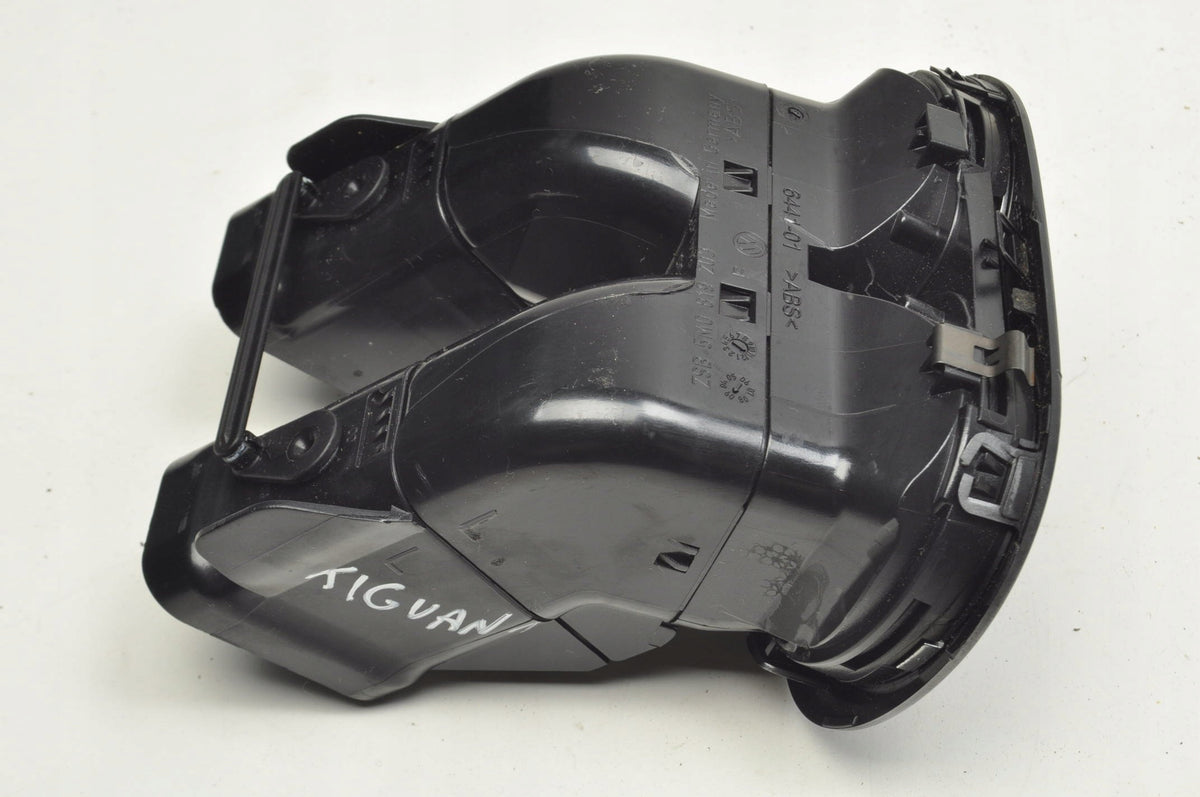 VOLKSWAGEN TIGUAN AND GOLF VI PLUS AIR VENT 5M0819203