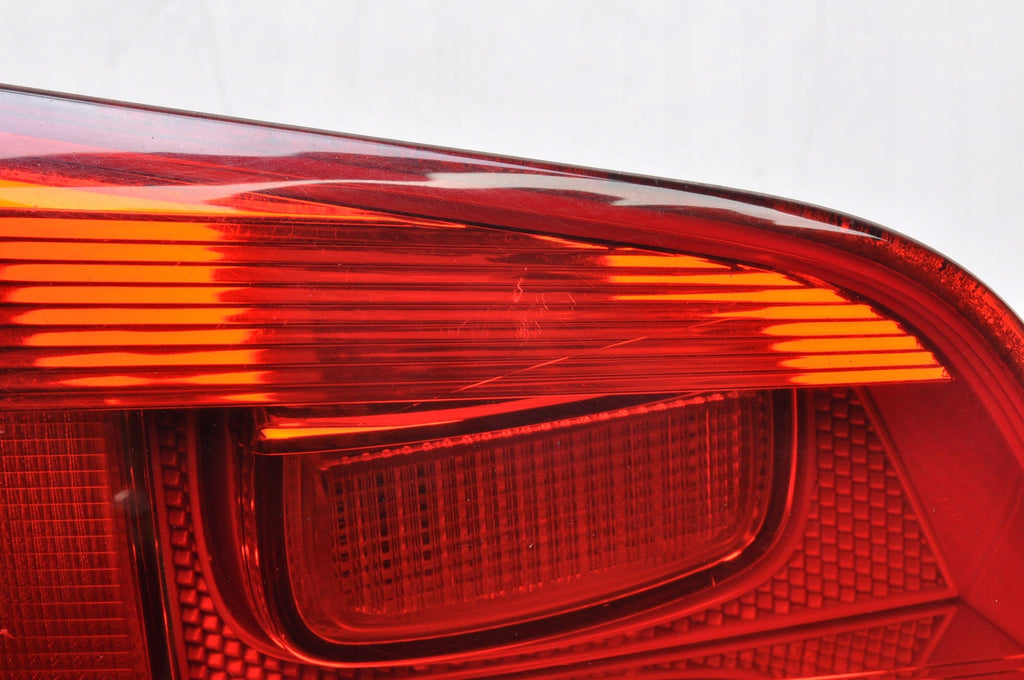 VOLKSWAGEN TIGUAN I LIFT LAMP LEFT REAR IN FLAP 5N0945093H