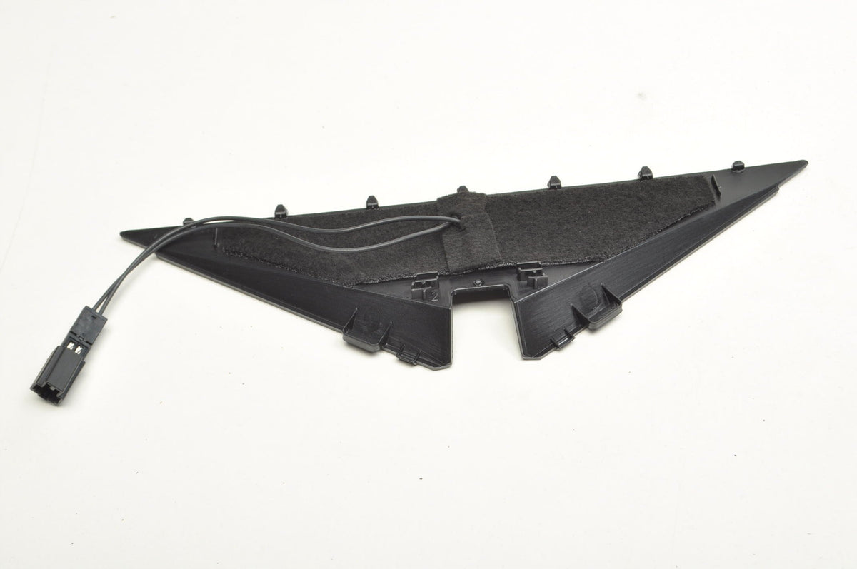 VOLKSWAGEN TIGUAN III TRIANGLE PLASTIC 2024R 571862591A