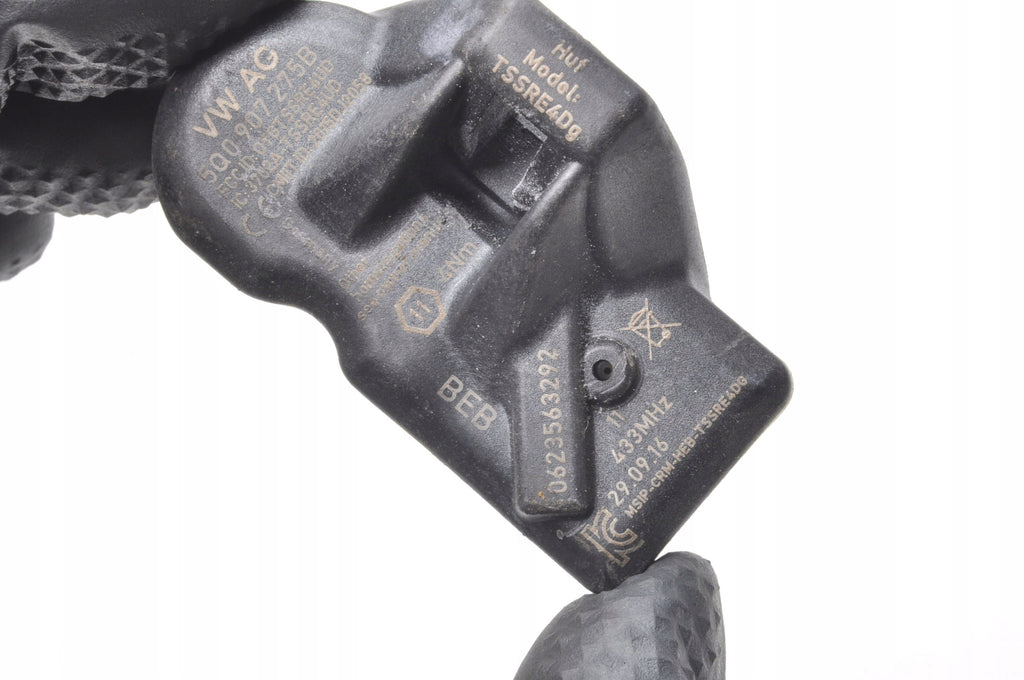 VOLKSWAGEN TIRE AIR PRESSURE SENSOR 5Q0907275B