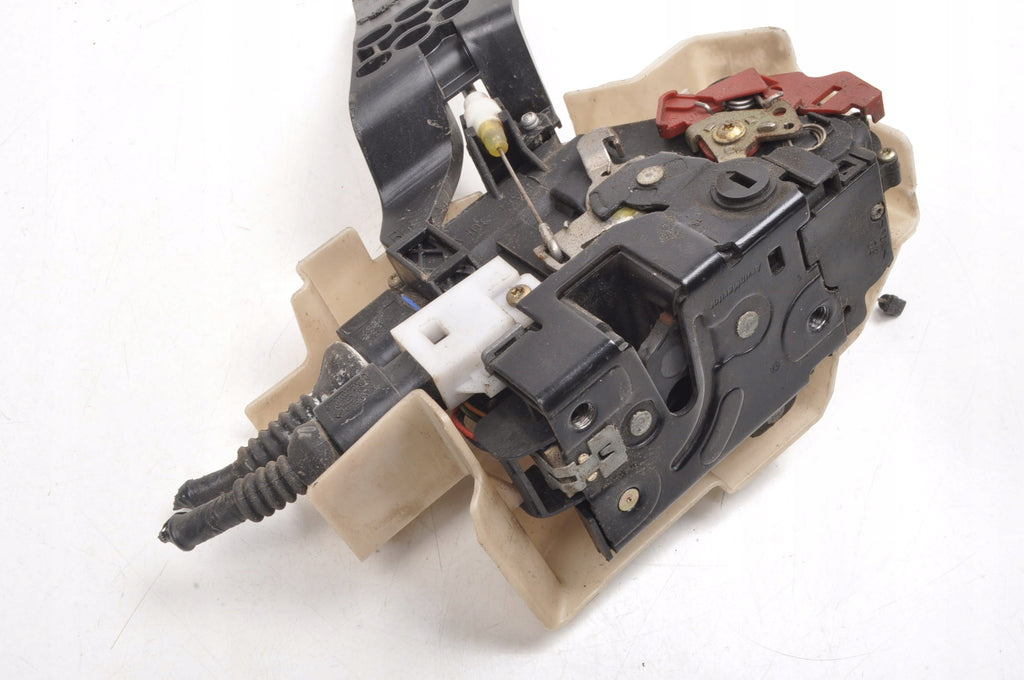 VOLKSWAGEN TOUAREG AND 7L DOOR LOCK RIGHT REAR 7L0839016B