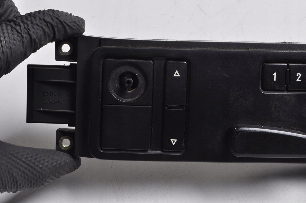 VOLKSWAGEN TOUAREG AND 7L SEAT ADJUSTMENT PANEL 7L6959765B