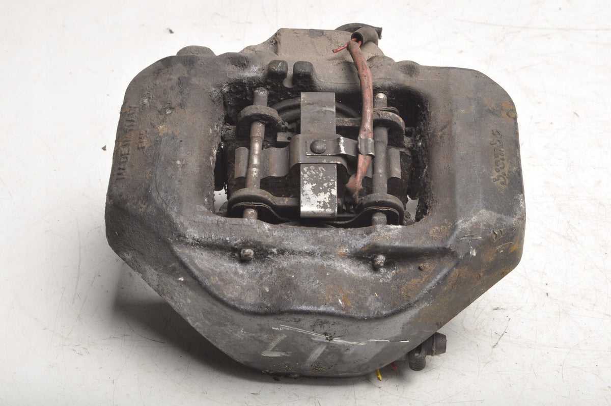 VOLKSWAGEN TOUAREG AND BRAKE CALIPER LEFT REAR