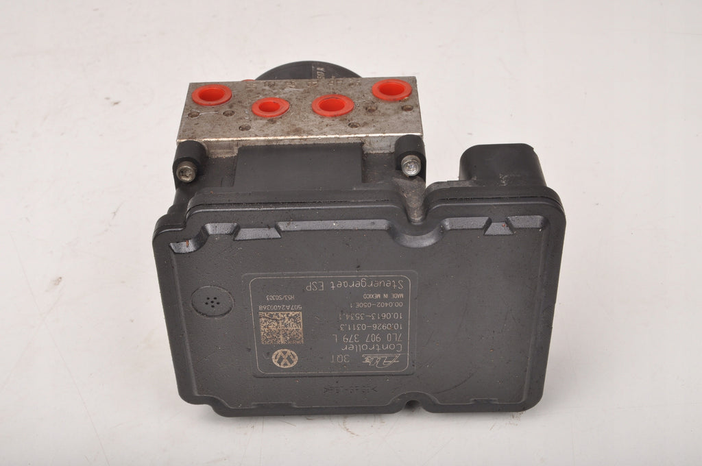 VOLKSWAGEN TOUAREG AND PUMP ABS 7L0614517A