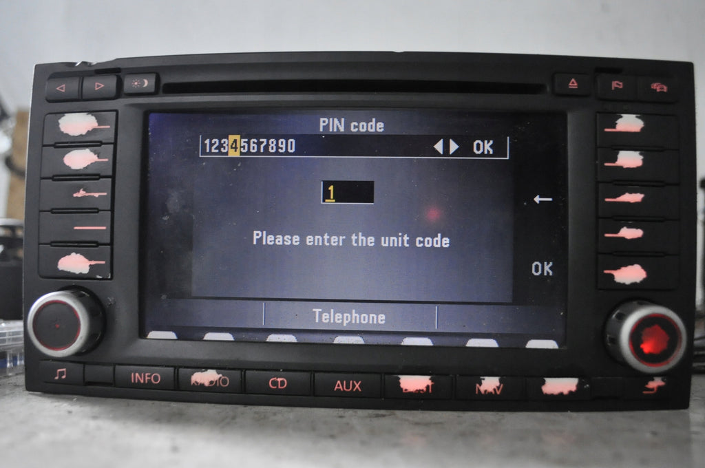 VOLKSWAGEN TOUAREG AND RADIO NAVIGATION 7L6035191H