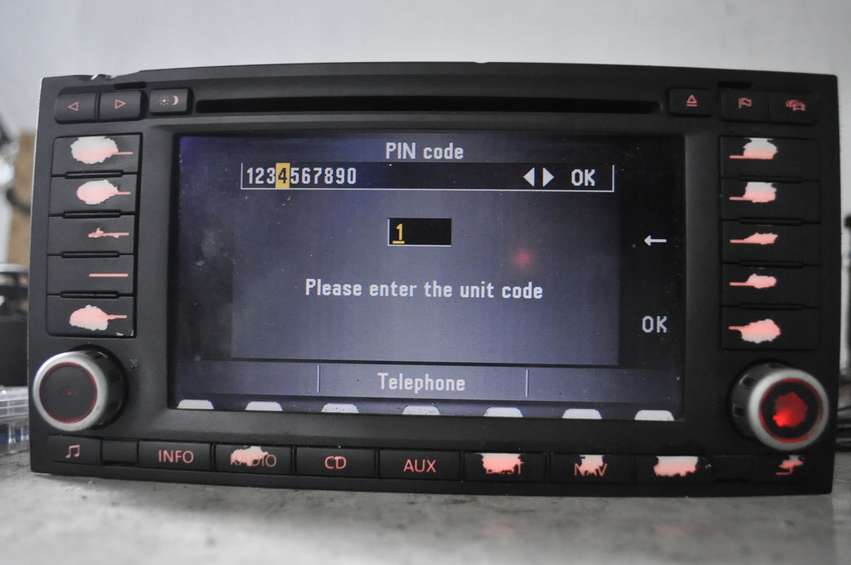 VOLKSWAGEN TOUAREG AND RADIO NAVIGATION 7L6035191H