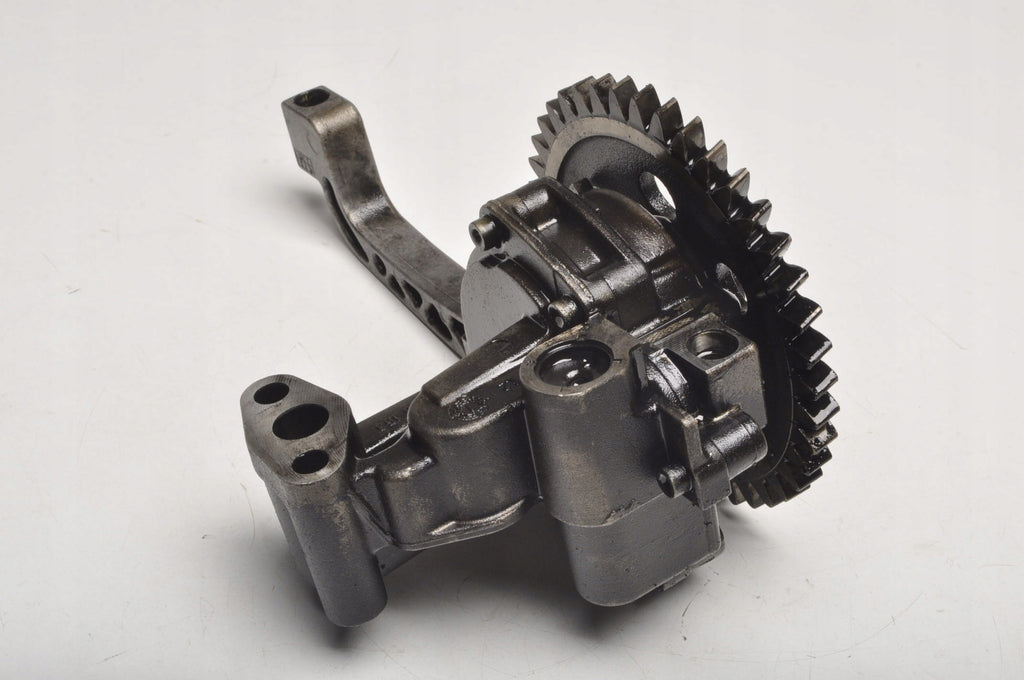 VOLKSWAGEN TOUAREG I 2.5 R5 TDI 174KM OIL PUMP 070115153