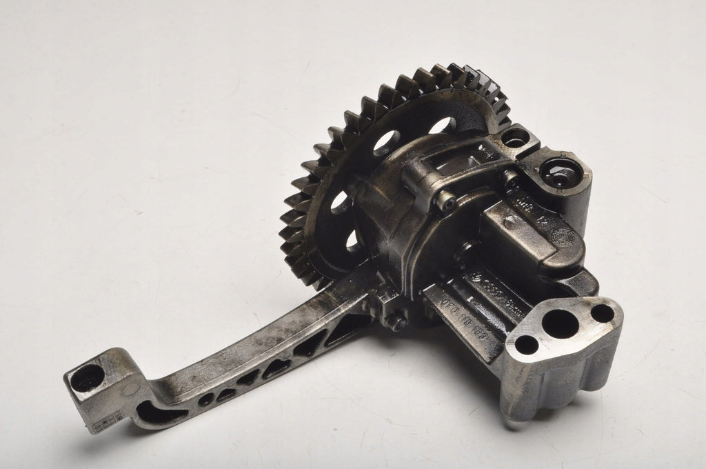 VOLKSWAGEN TOUAREG I 2.5 R5 TDI 174KM OIL PUMP 070115153