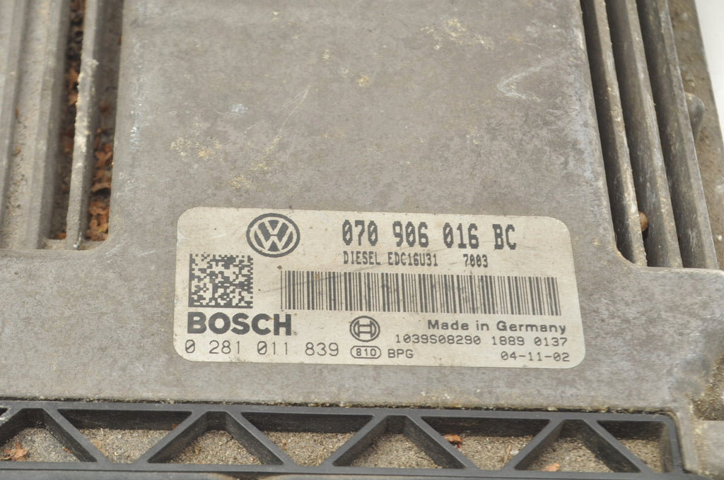 VOLKSWAGEN TOUAREG I 7L 5.0 V10 TDI COMPUTER ENGINE CONTROLLER 070906016BC