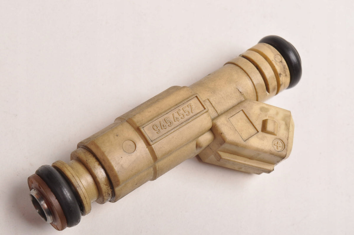 VOLVO 850 V70 AND 2.0 Turbo 226HP INJECTION INJECTOR 9454557 0280155766