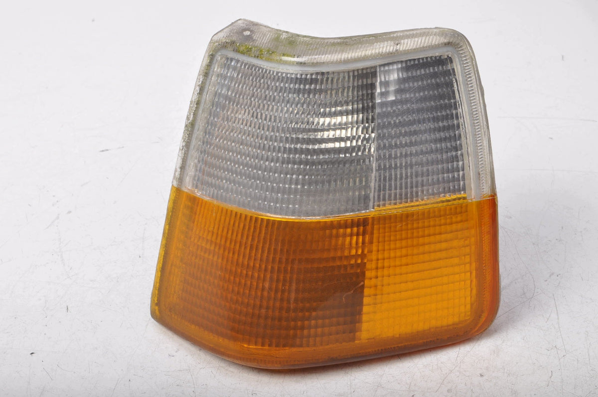 VOLVO 940 DIRECTION INDICATOR FRONT LEFT FRONT