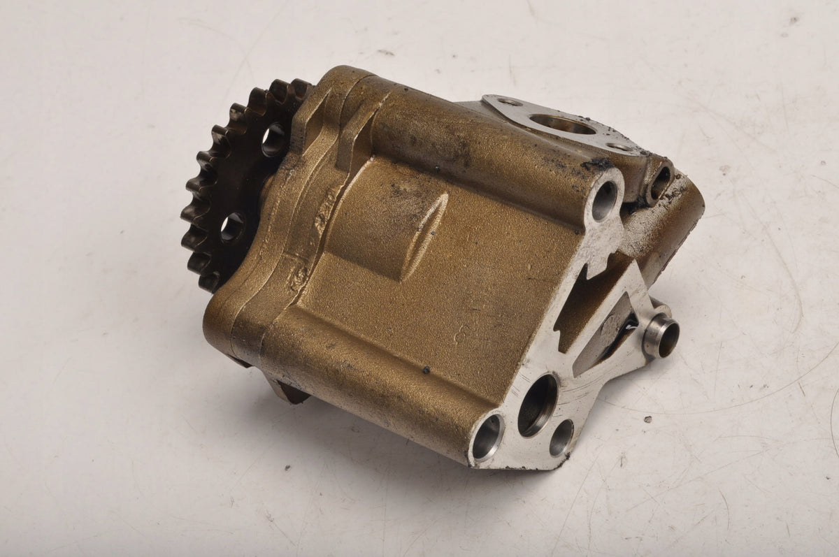 VOLVO C30 C30 V50 S40 II 2.0 16V 146KM OIL PUMP 1S7G-6600-BJ