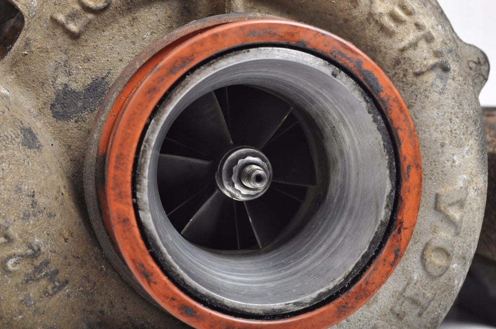 VOLVO C30 C70 S80 II XC90 AND S40 2.4 D5 TURBINE 31219697