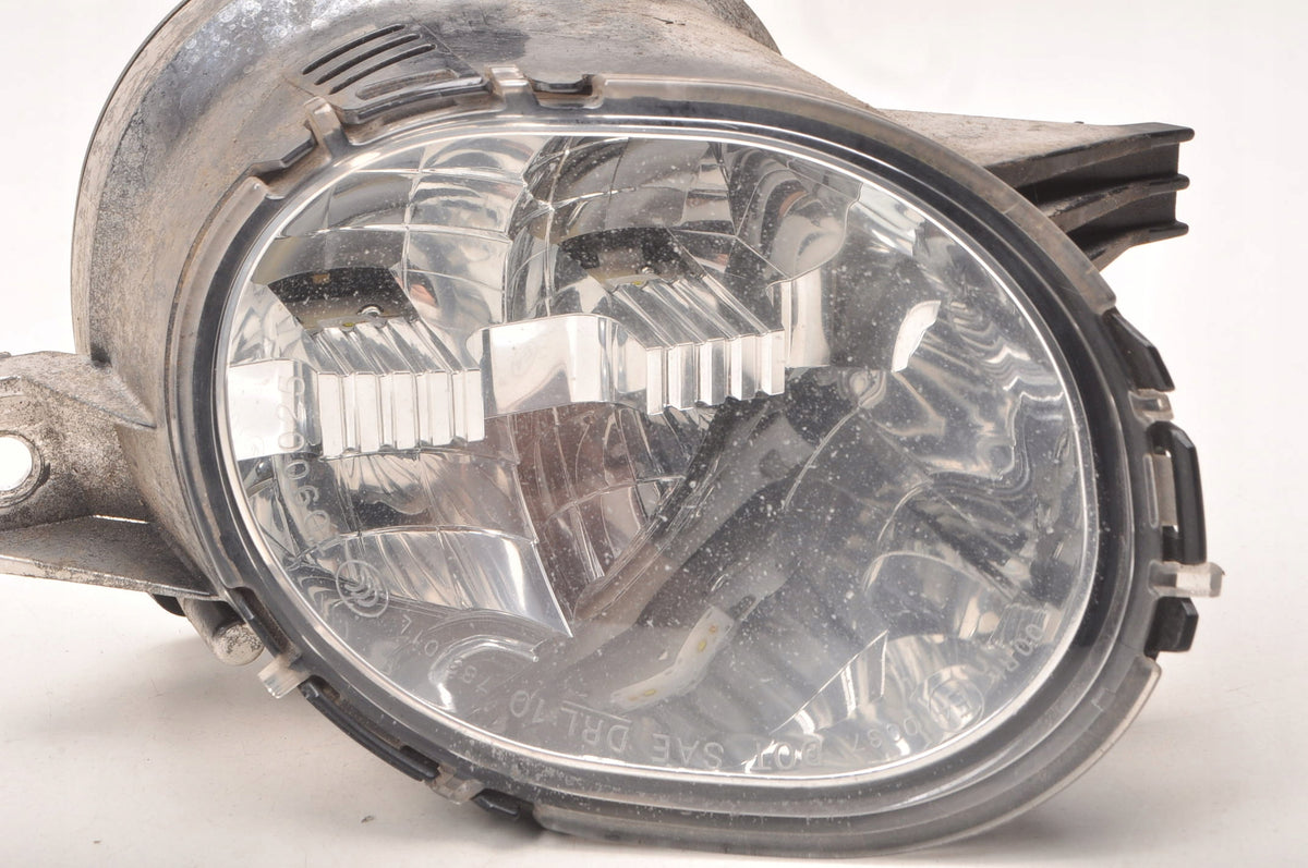 VOLVO C30 HALOGEN LEFT LIFT 31353109