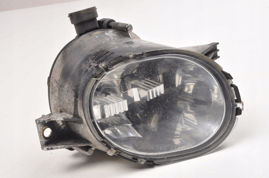 VOLVO C30 HALOGEN LEFT LIFT 31353109