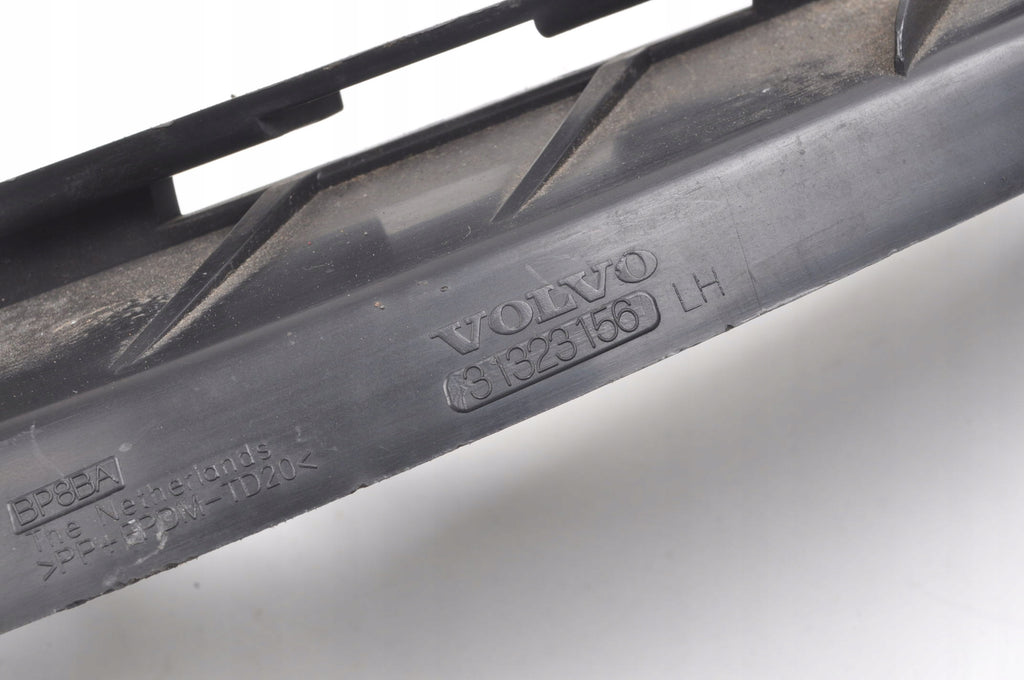 VOLVO C30 LAMP SLIDE LEFT FRONT 31323156