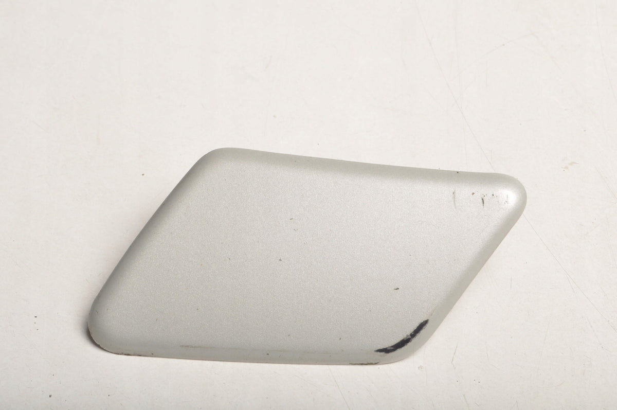 VOLVO C30 LAMP WASHER CAP 30655933