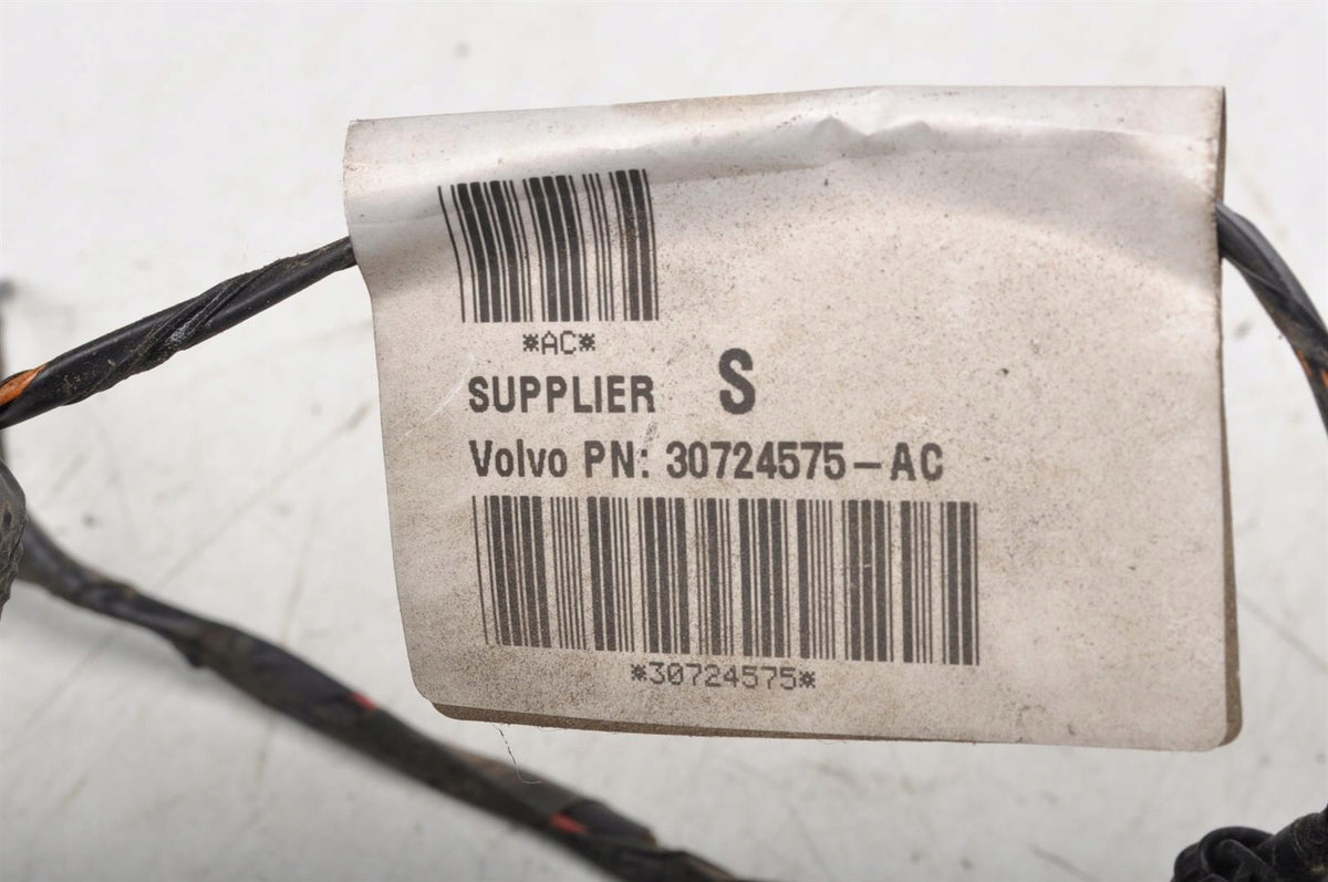 VOLVO C30 LICENSE PLATE HARNESS 30724575AC