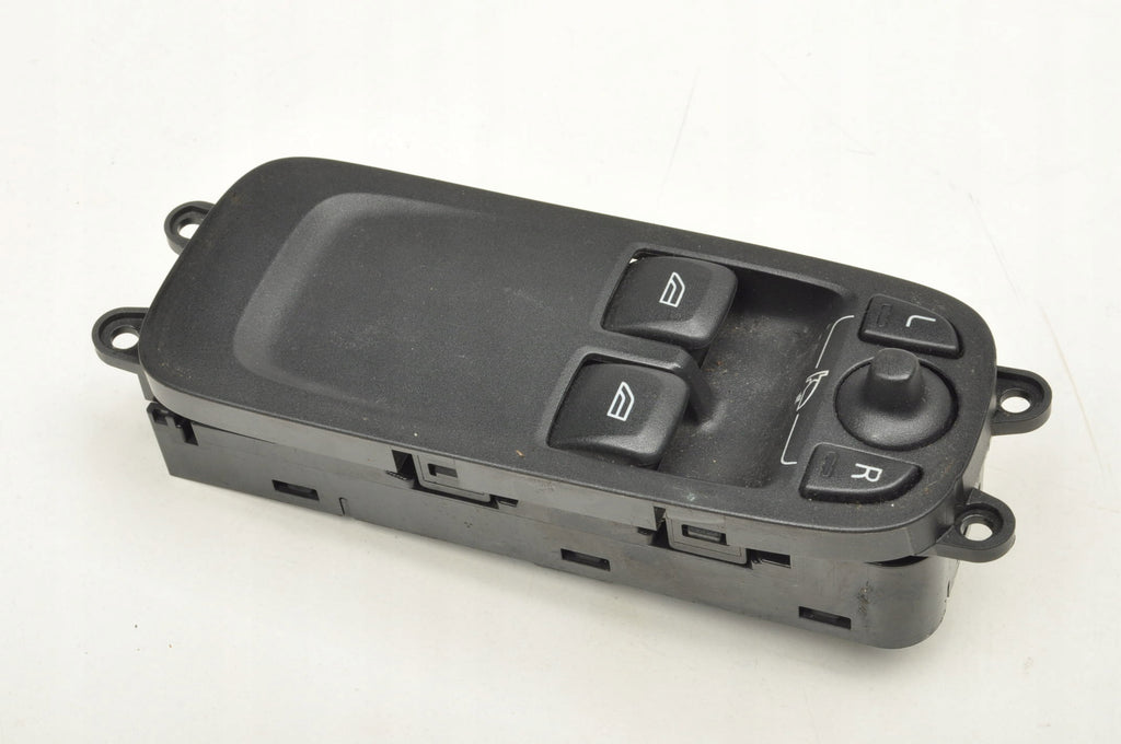 VOLVO C30 PANEL WINDOW SWITCH 31264926 LIFT