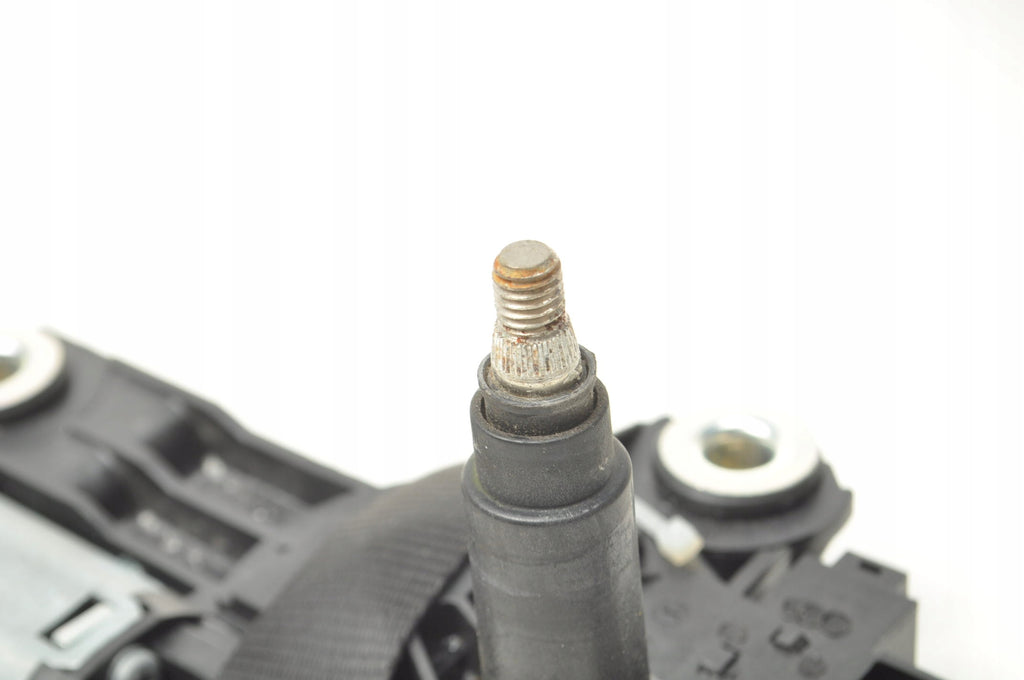 VOLVO C30 REAR WIPER MOTOR 53028312 31217000